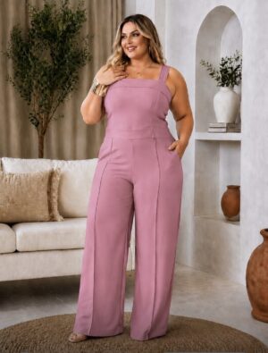 Macacão  Plus Size Crepe Duna Pantalona Rosa